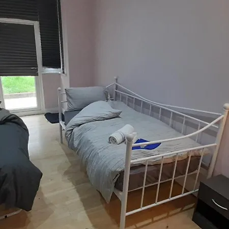 Comfy Fenia Stay London Zimmer foto